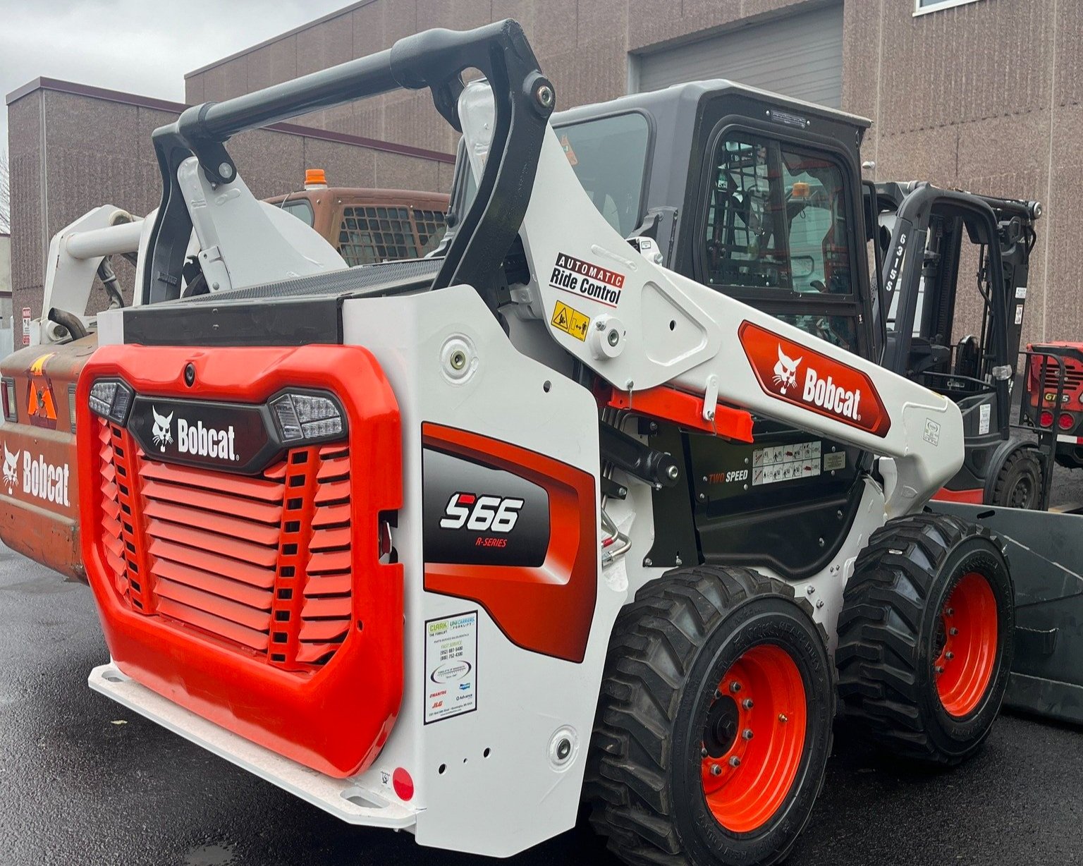 Skid+Steer.jpg