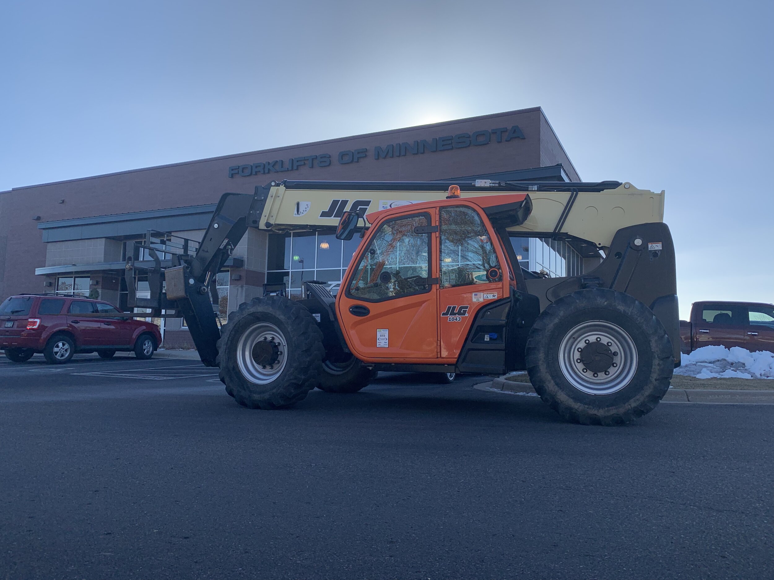 Telehandler @ FOM.jpg