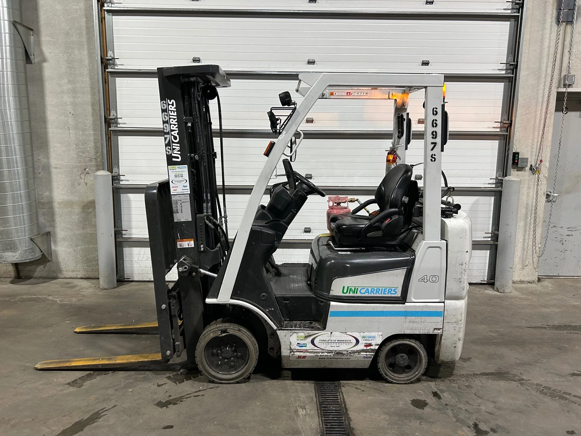 2023 UNICARRIERS CFS40 - $19,980.00