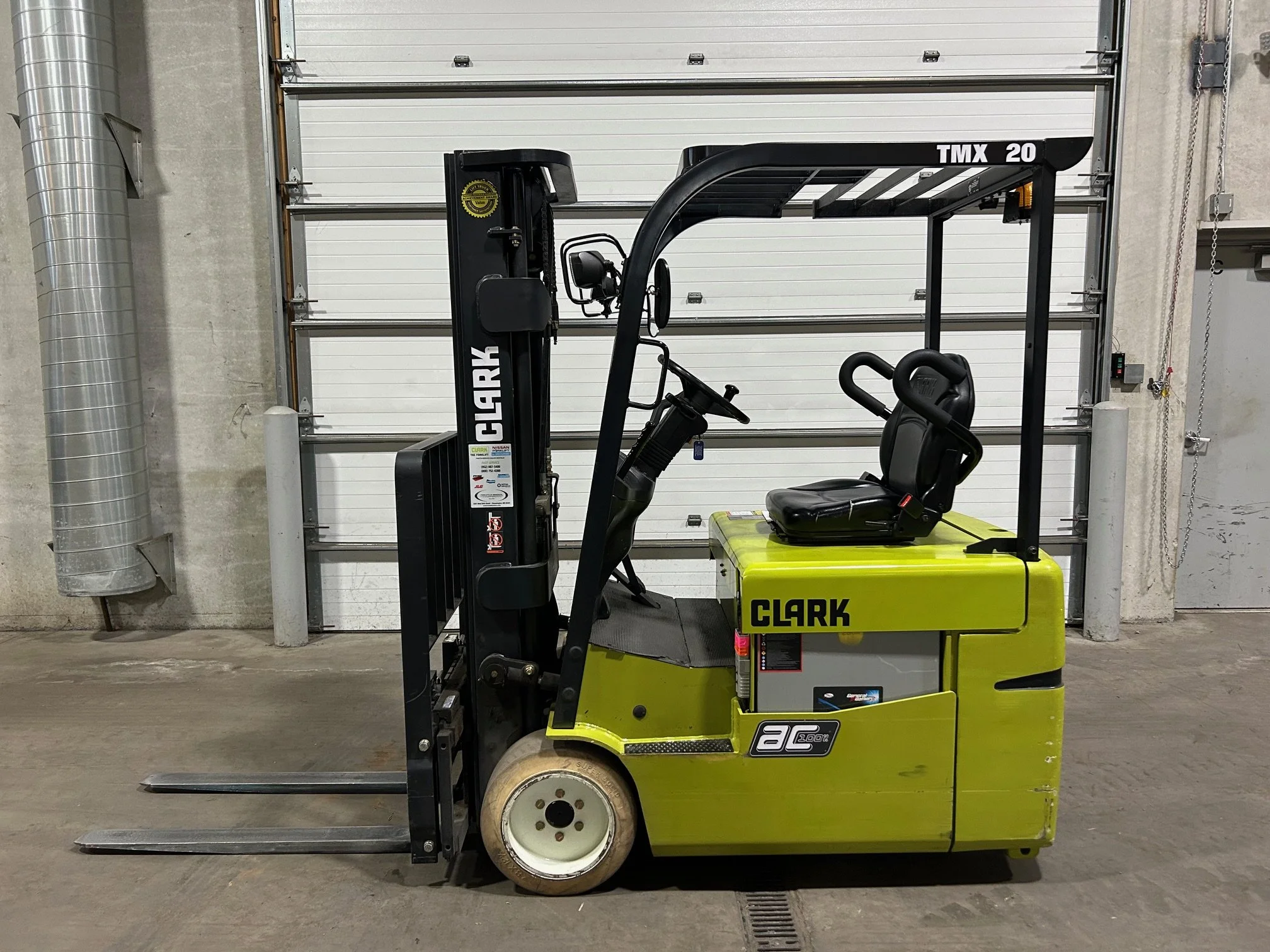 2015 CLARK TMX20 - $18,980.00